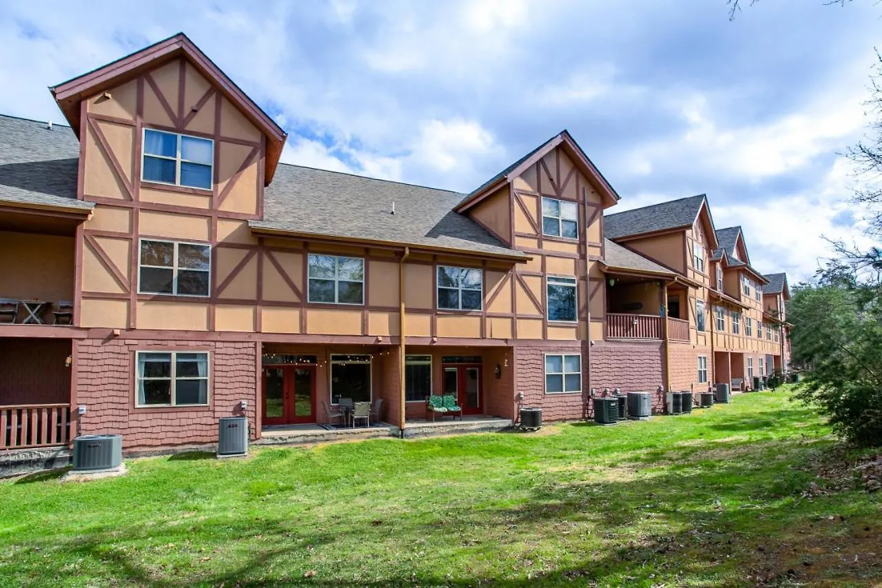 Holiday home Higher Ground With Mountain And Golf View Pigeon Forge