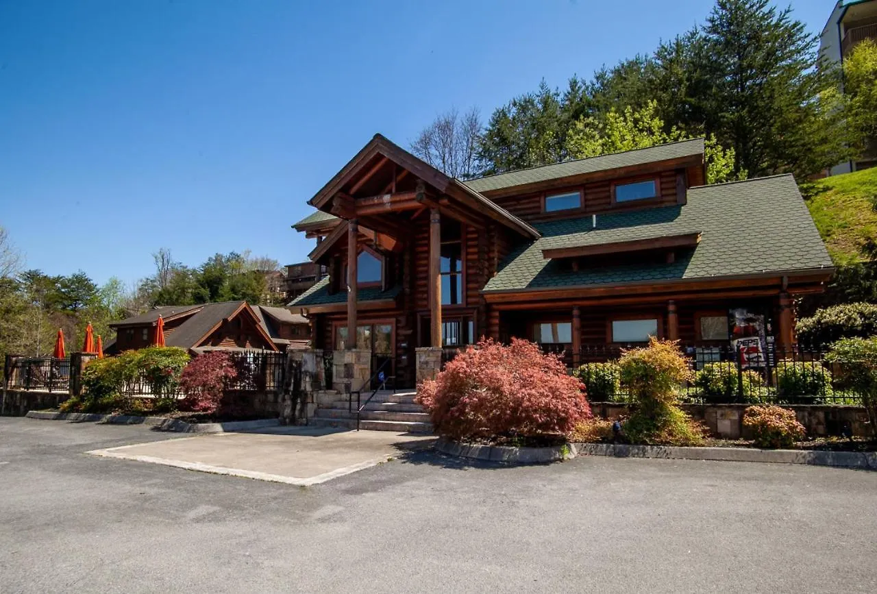 Higher Ground With Mountain And Golf View *