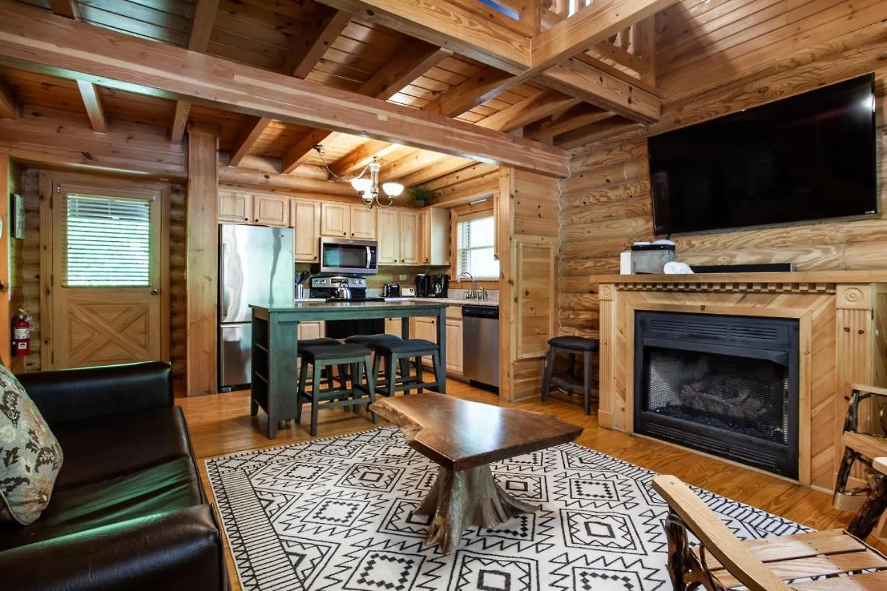The Alpenhaus Hot Tub Game And Fireplace *