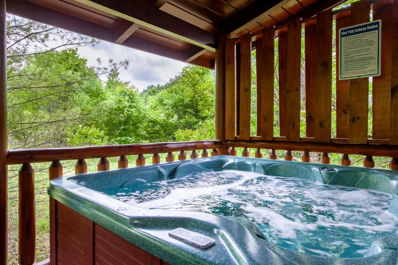 The Alpenhaus Hot Tub Game And Fireplace Holiday home