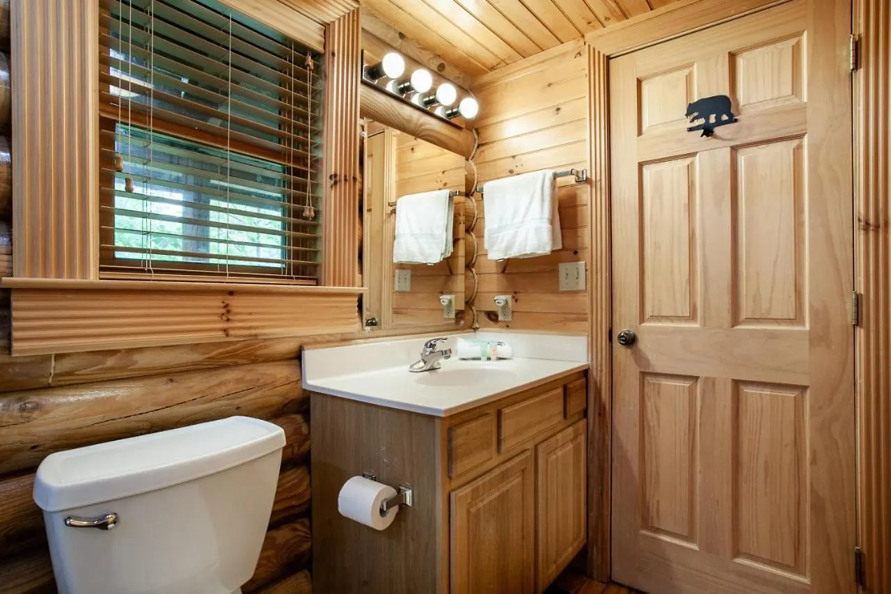 The Alpenhaus Hot Tub Game And Fireplace *