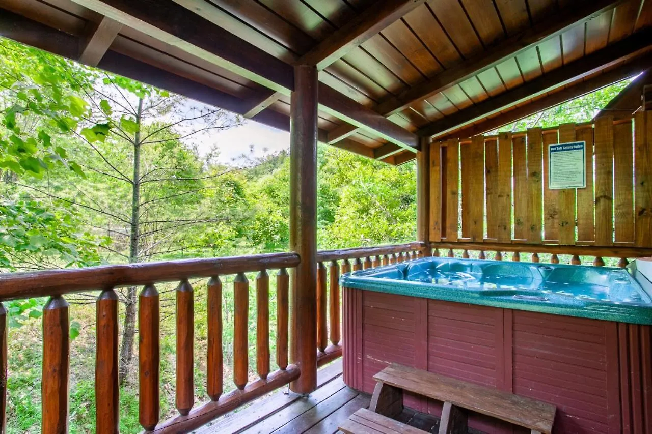 The Alpenhaus Hot Tub Game And Fireplace *