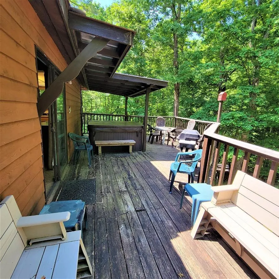 Smoky Mtn Memories-free Tickets- Sleeps 6 *