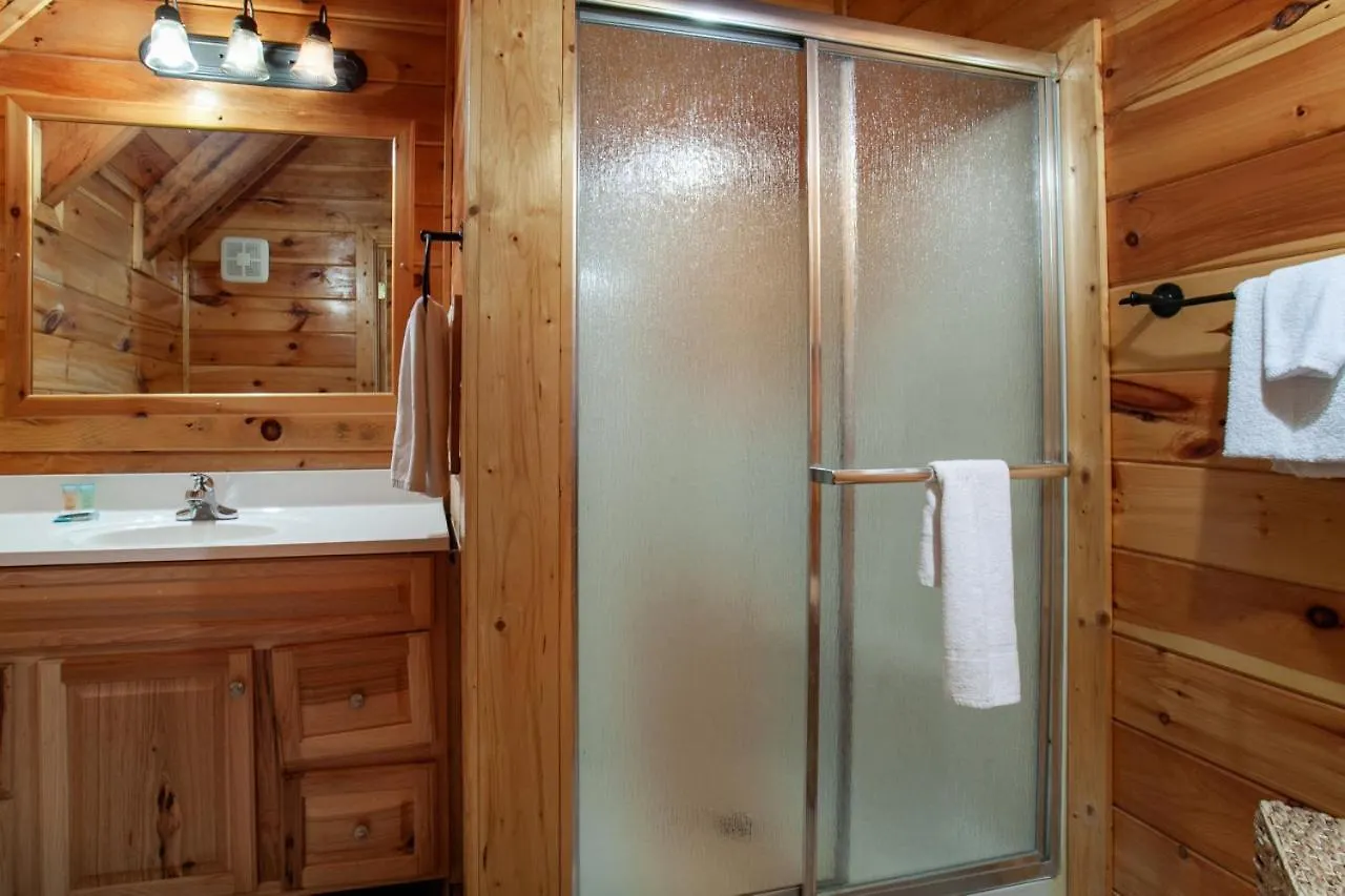 Holiday home Rocky Retreat - Mtnview,communitypool,theaterroom