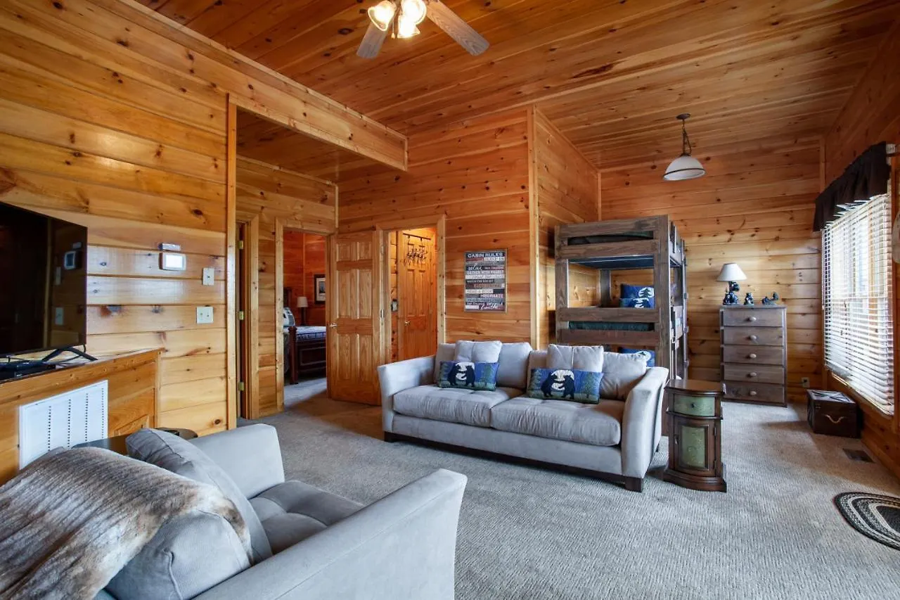 Rocky Retreat - Mtnview,communitypool,theaterroom * Pigeon Forge