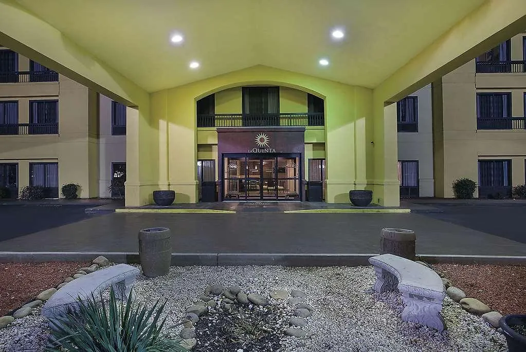 Hotell La Quinta By Wyndham Pigeon Forge-dollywood 3*