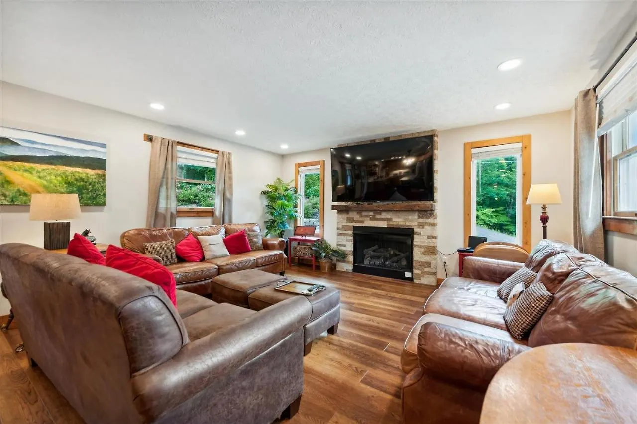 Emory House Holiday home