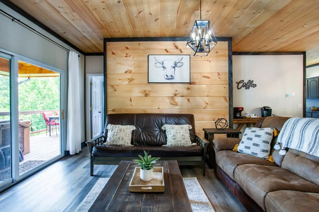 度假居 Pine Cove - Hot Tub, Game Room, Theater
