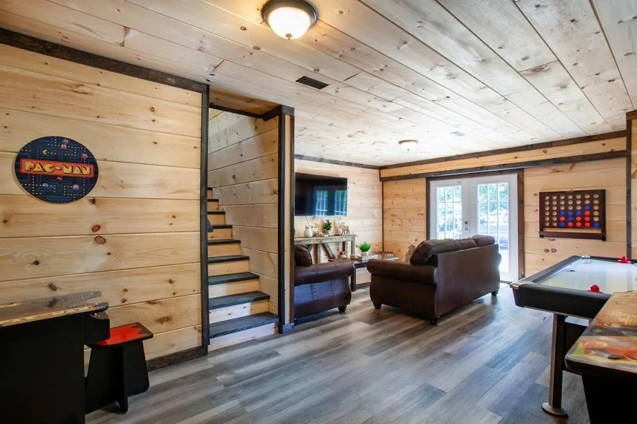 Pine Cove - Hot Tub, Game Room, Theater 鸽子谷