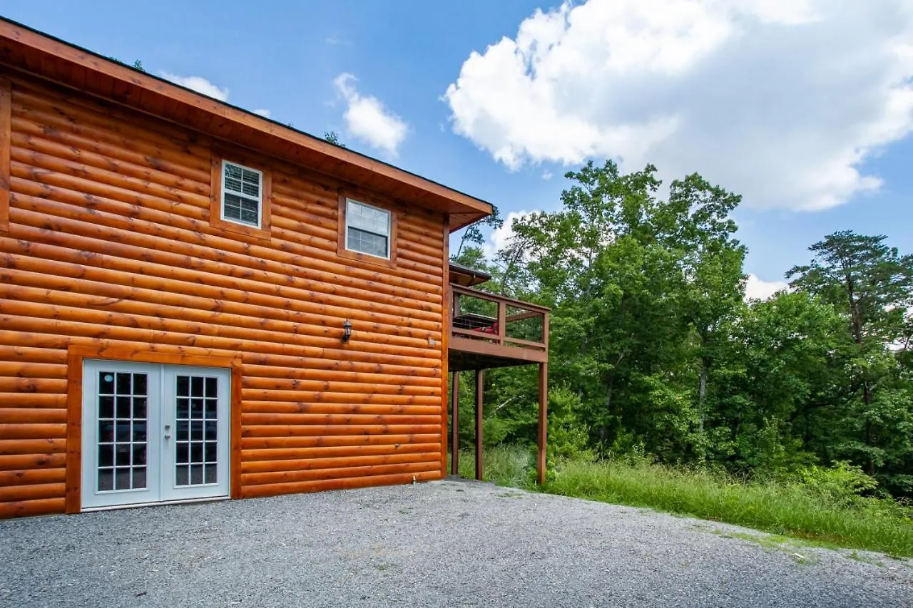 度假居 Pine Cove - Hot Tub, Game Room, Theater