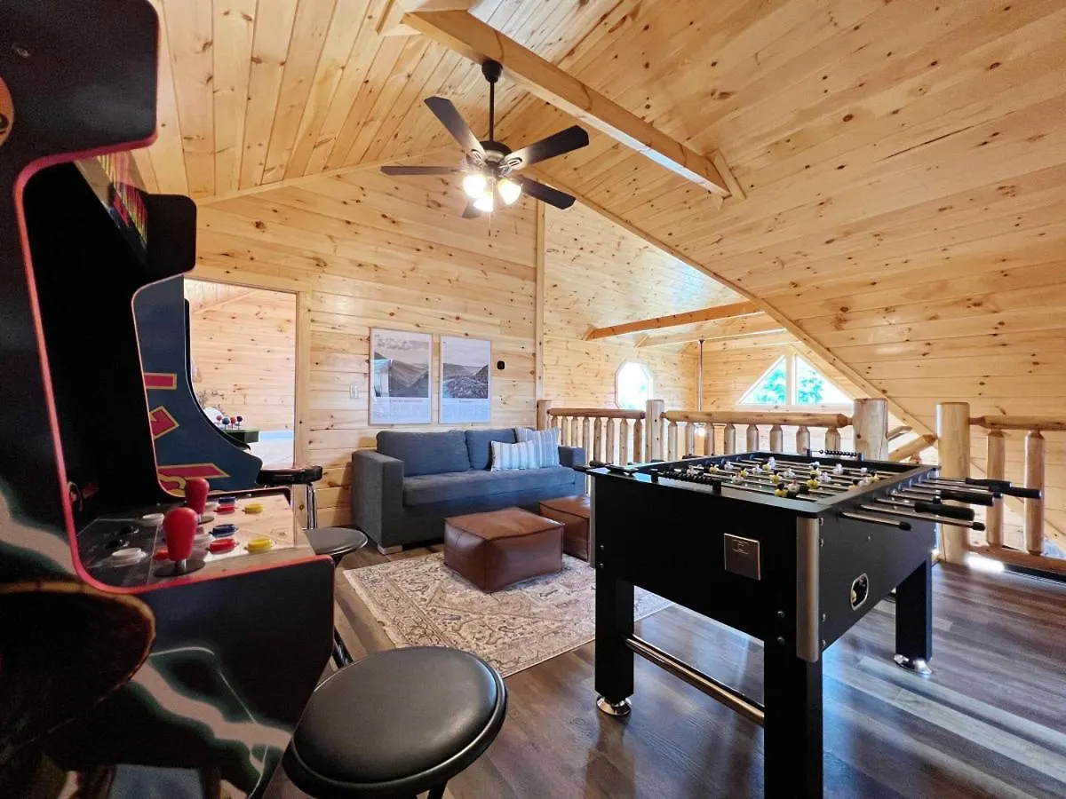 Holiday home Sweet Tea Timber Indoor Pool Hot Tub *