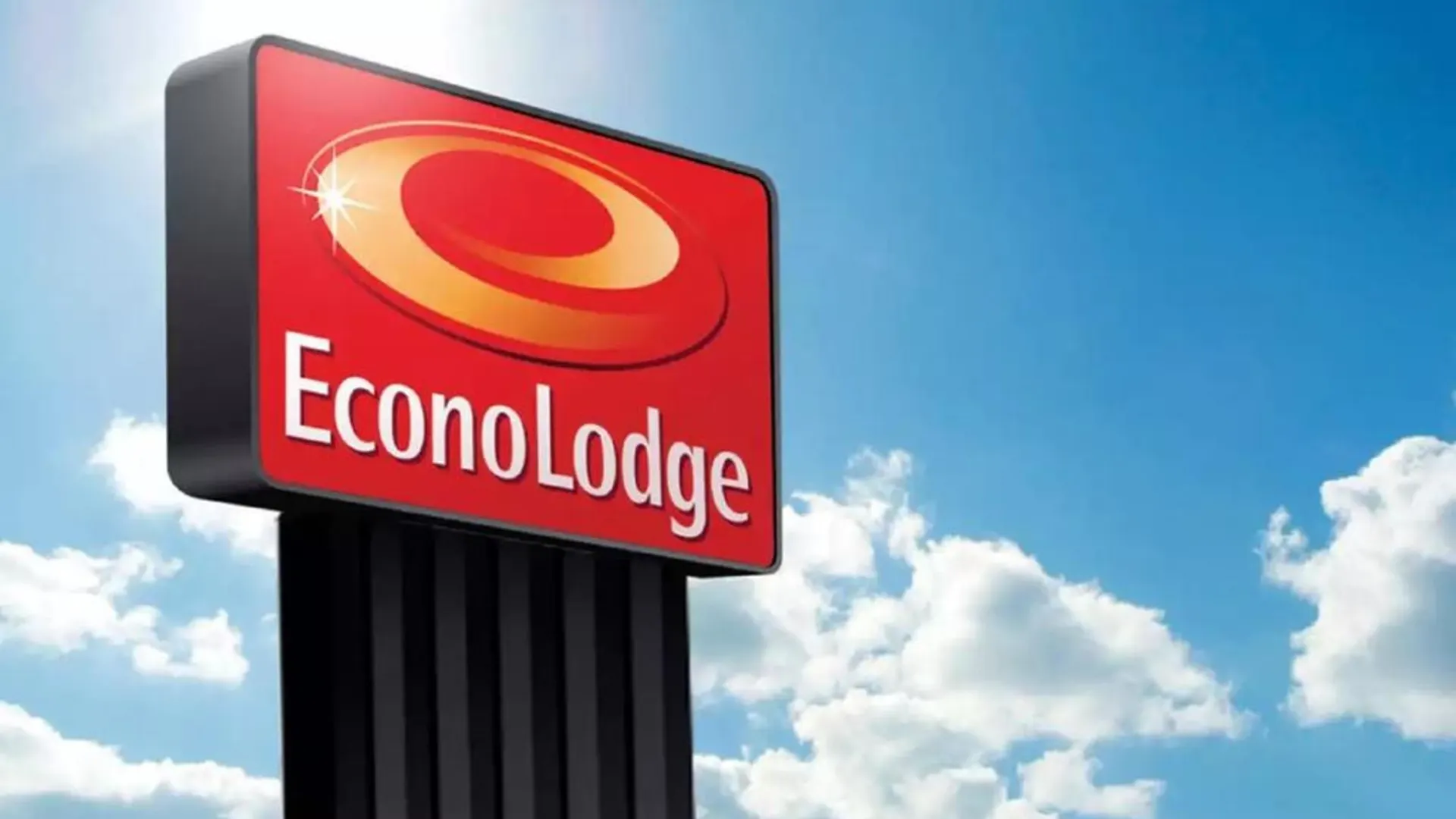 Econo Hotel 2*