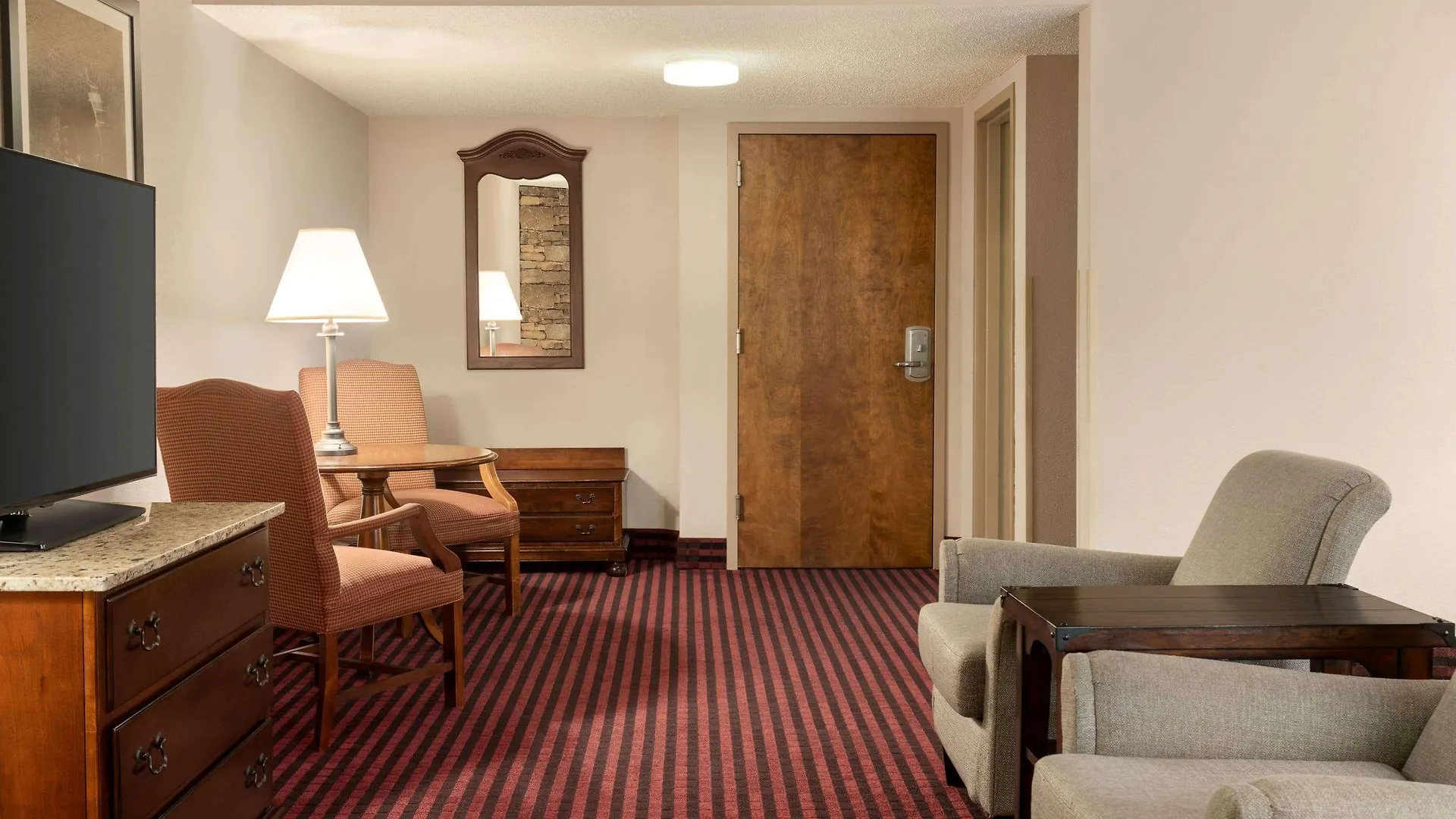 Hotel Ramada By Wyndham North Pigeon Forge