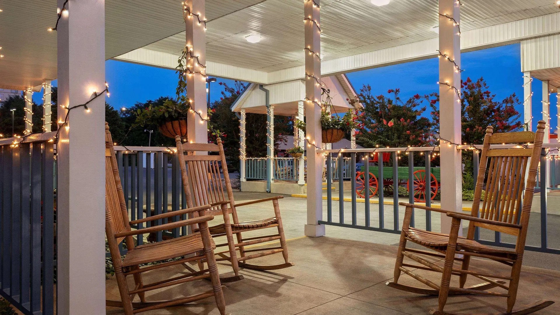 Ramada By Wyndham North Pigeon Forge