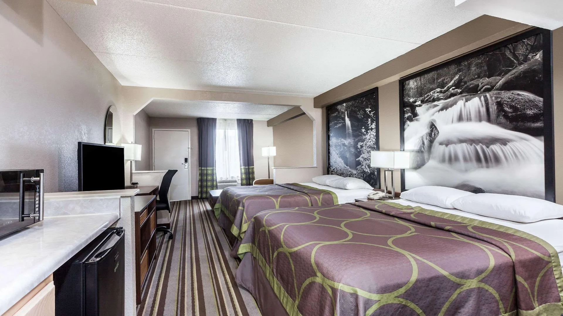 Super 8 By Wyndham Pigeon Forge-emert St 3* Pigeon Forge