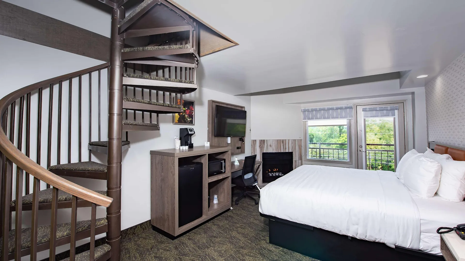 Western Apple Valley 3* Pigeon Forge