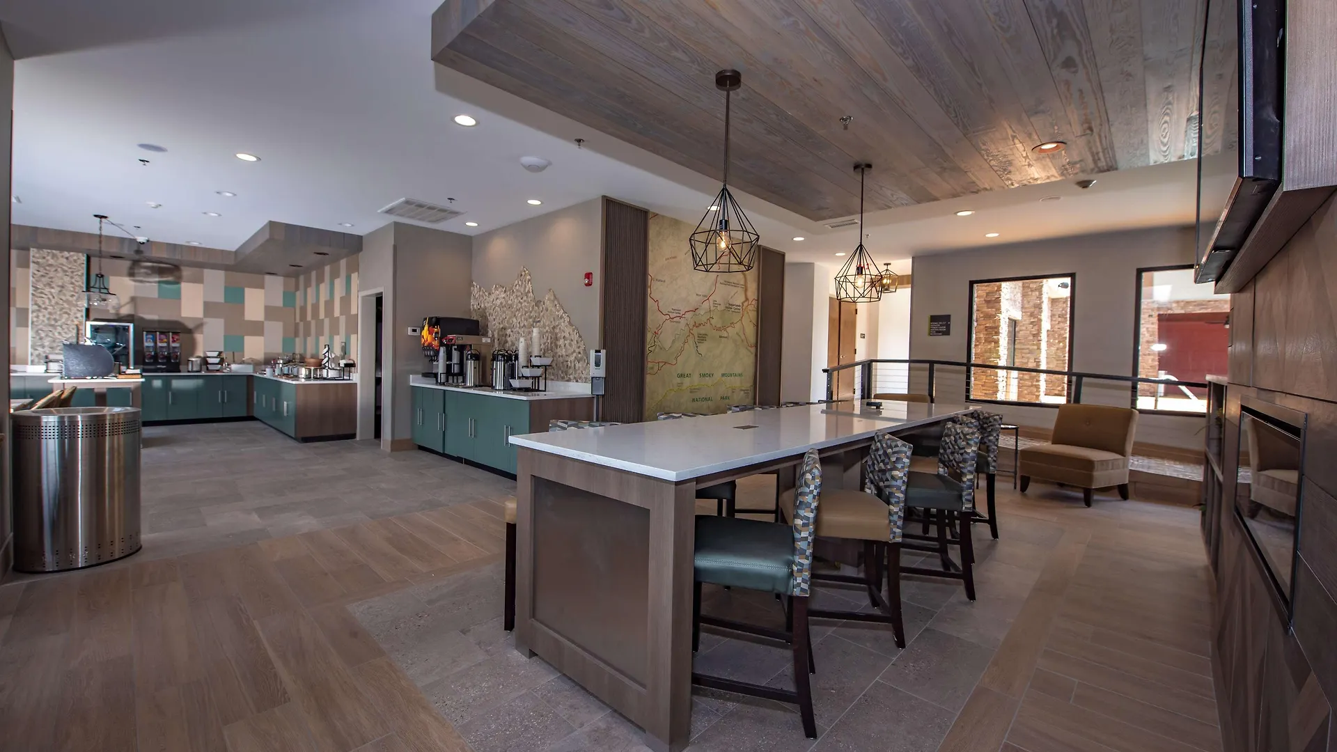 Western Apple Valley Hotel