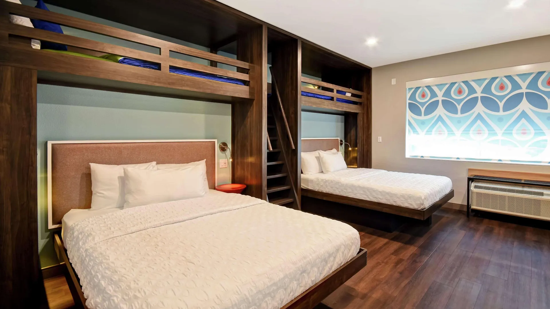 Hotel Tru By Hilton 3*