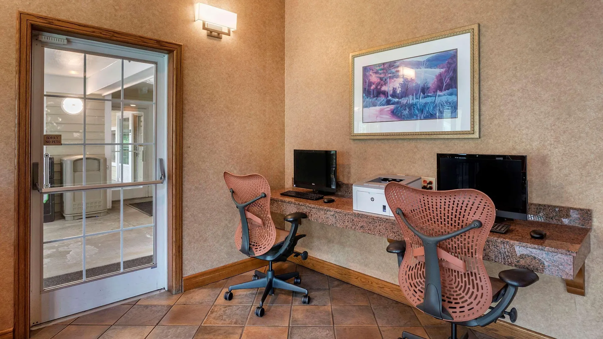 Econo Riverside Lodge *