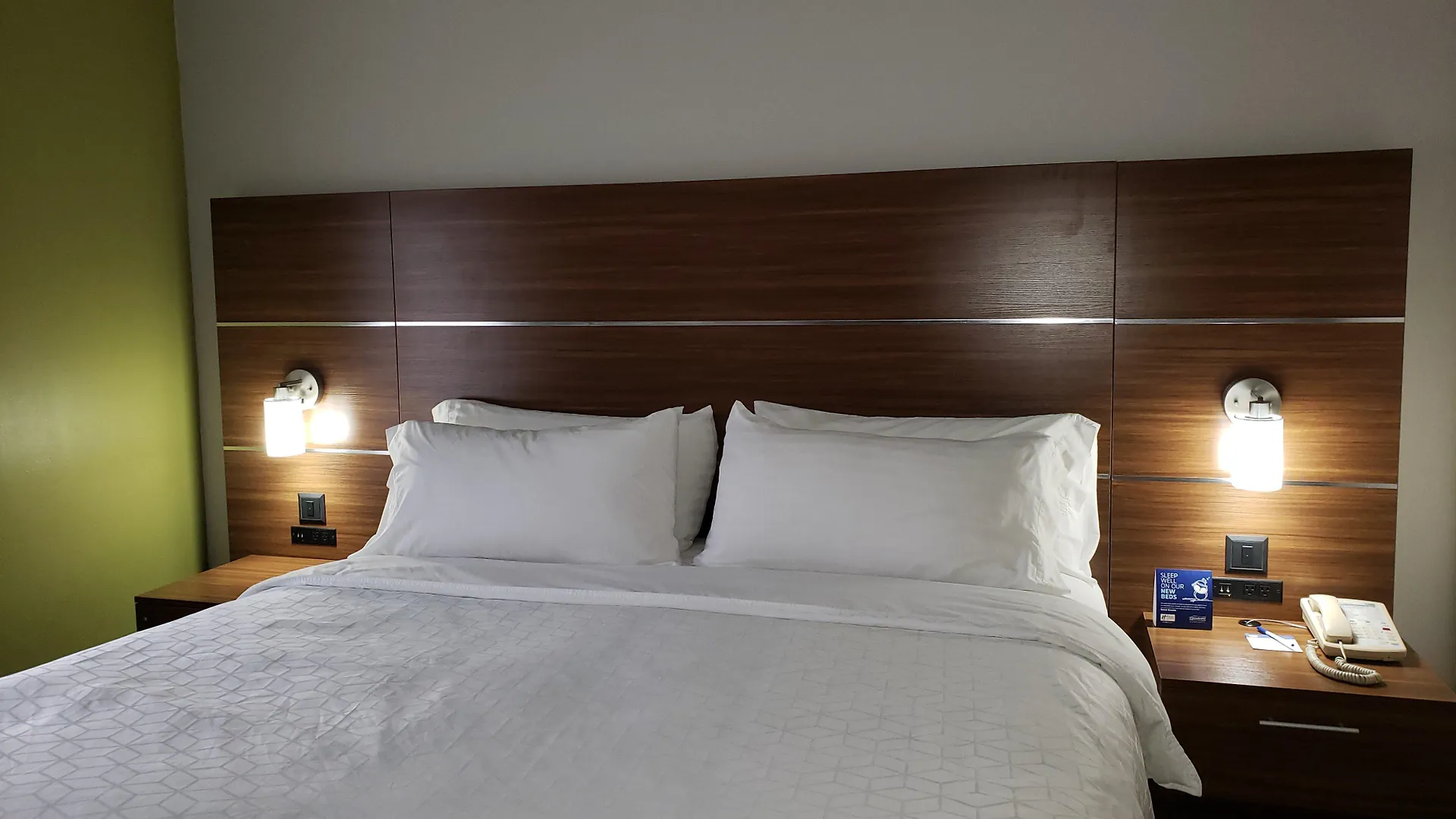 Express & By Ihg Station touristique