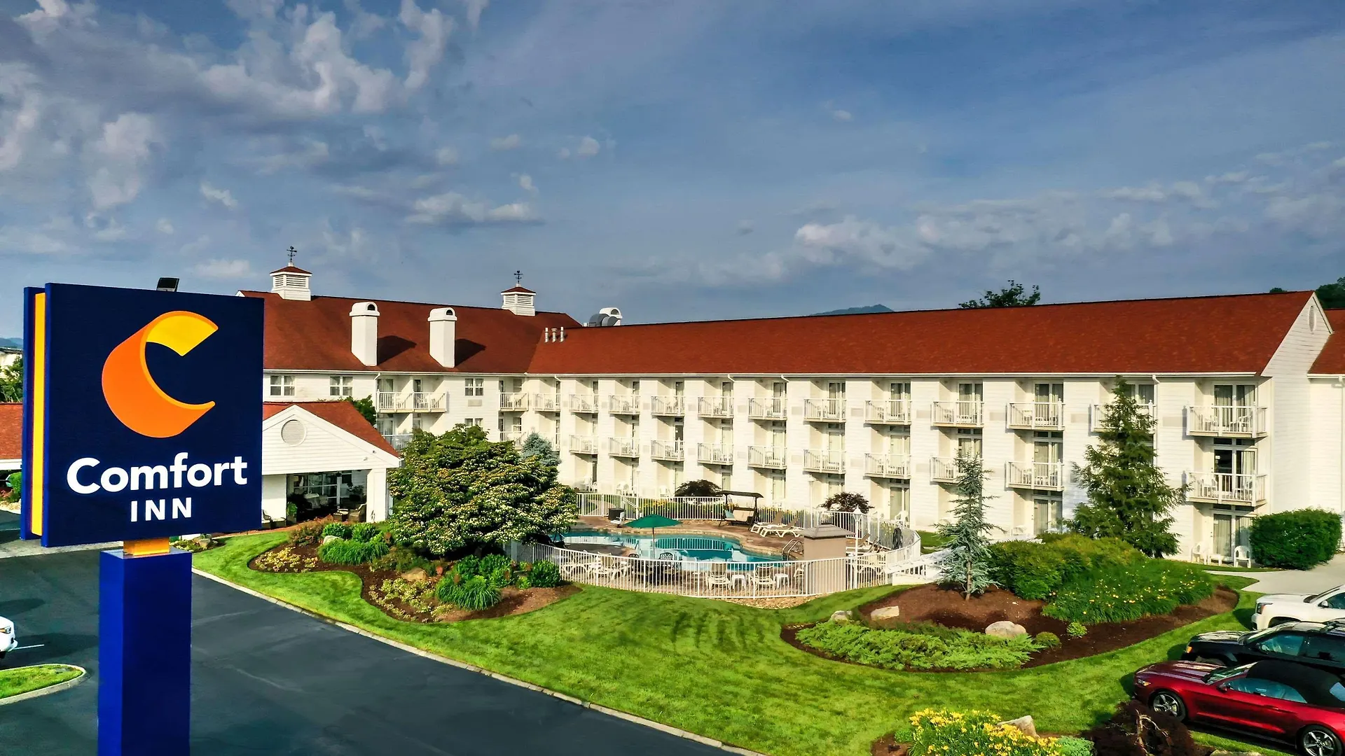 The At Apple Valley, Ascend Collection Hotel