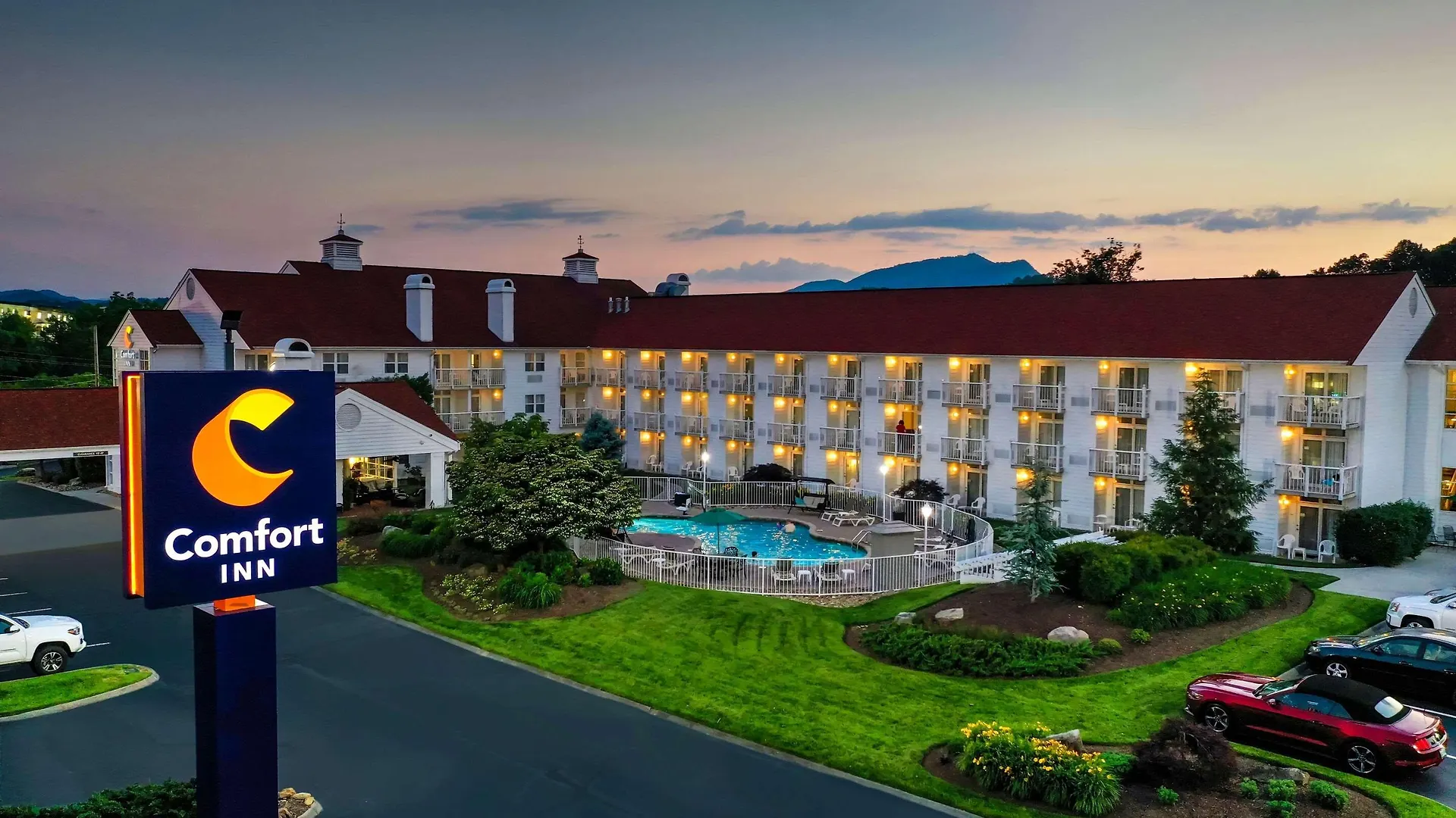 The At Apple Valley, Ascend Collection Sevierville