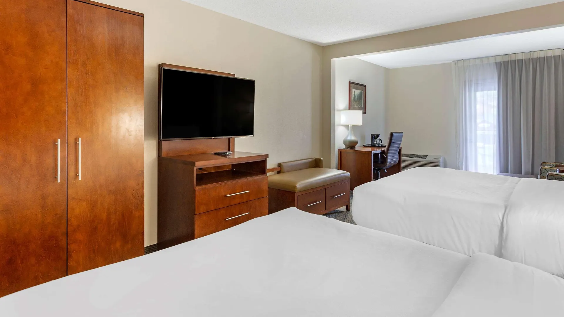 The At Apple Valley, Ascend Collection Sevierville