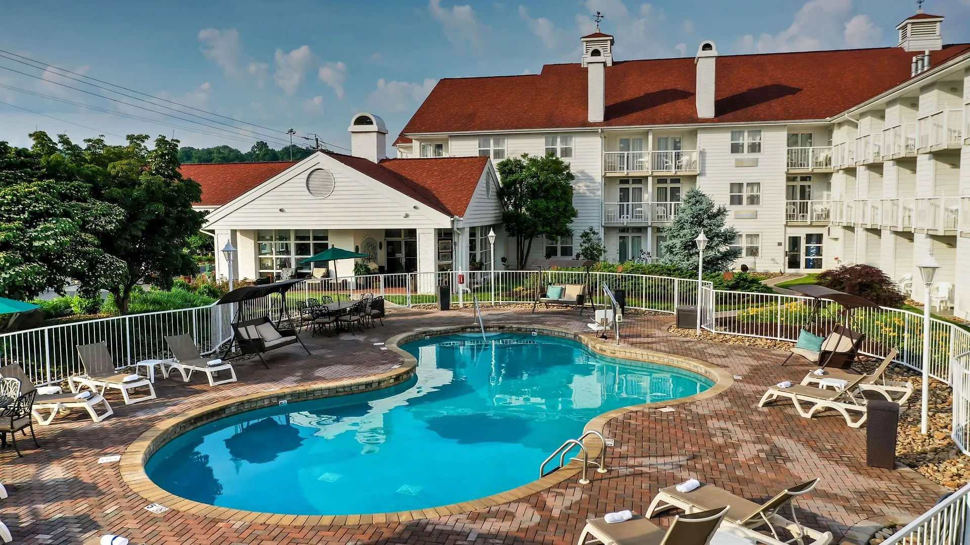 The At Apple Valley, Ascend Collection Sevierville