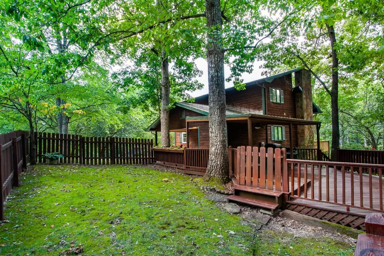 Highland Forest Duo Retreat *