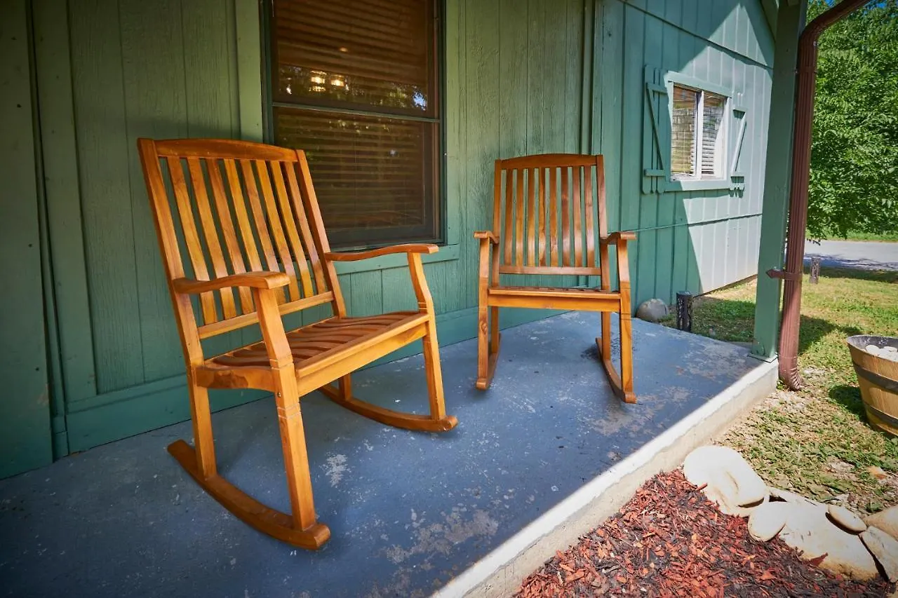 Apartmán Steps From Downtown Parkway + Private Hottub And Firepit - Wifi - Firefly