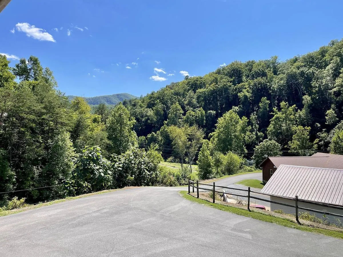 Farm stay Double L Ranch *