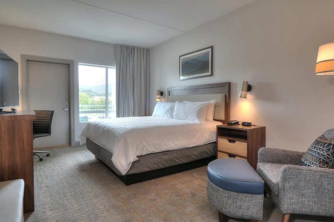 & Convention Center, An Ihg Hotel 4*