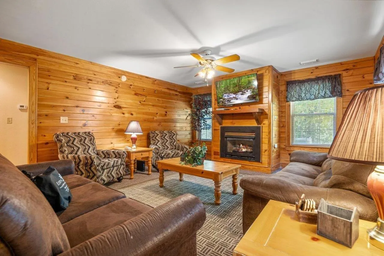 Poplar Point Unit 12e Apartment