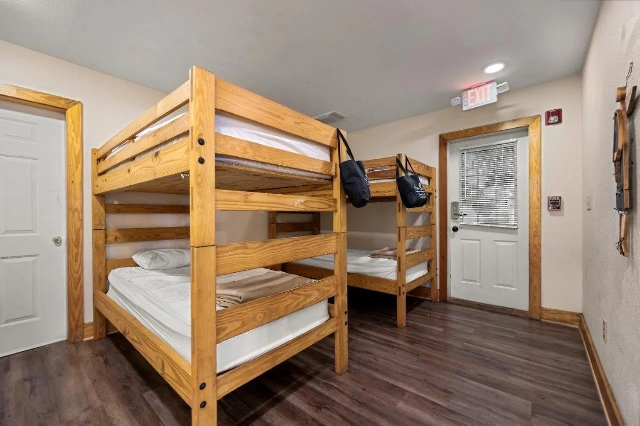 Apartment Poplar Point Unit 12e Pigeon Forge