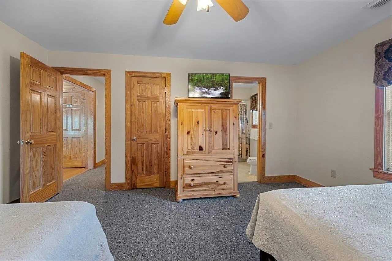Poplar Point Unit 12b