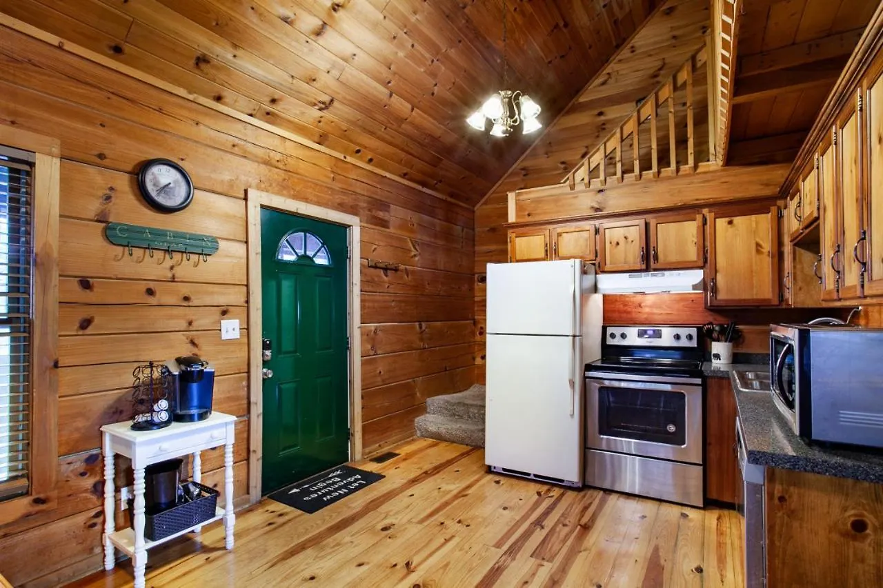 Holiday home Smoky Mountain Sunset Hot Tub Grill And Game
