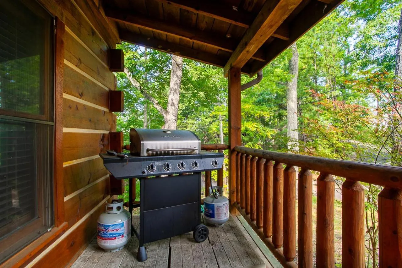 Holiday home Smoky Mountain Sunset Hot Tub Grill And Game *
