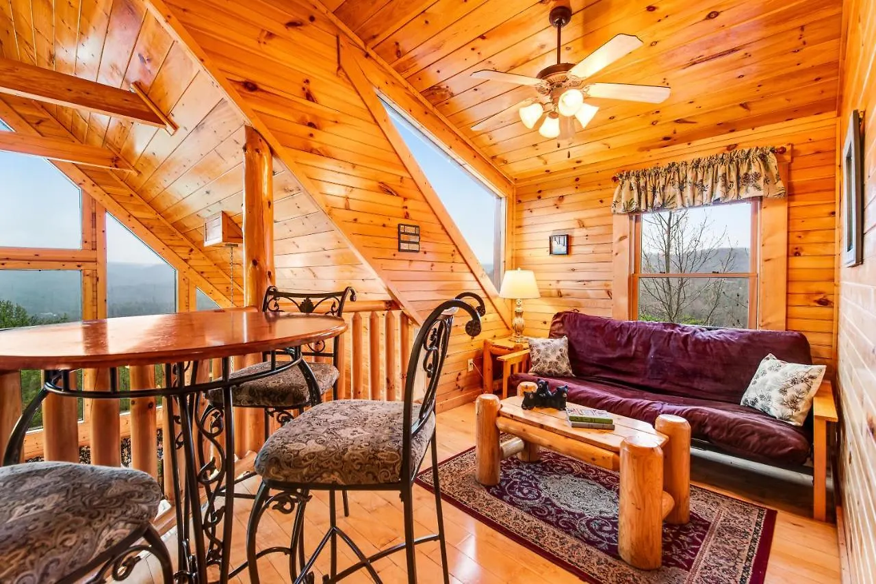 Grizzly Manor Holiday home *