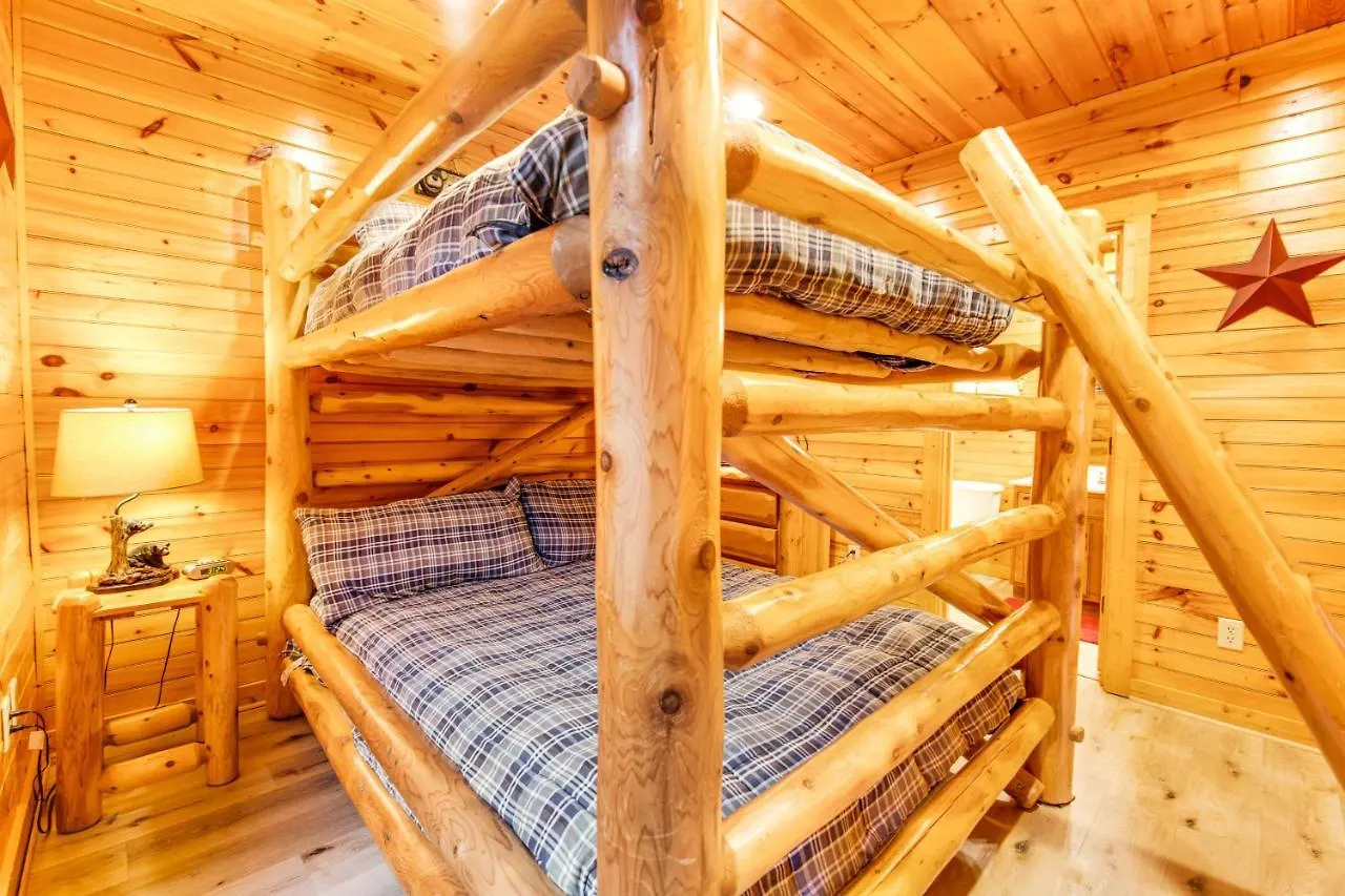 Holiday home Grizzly Manor