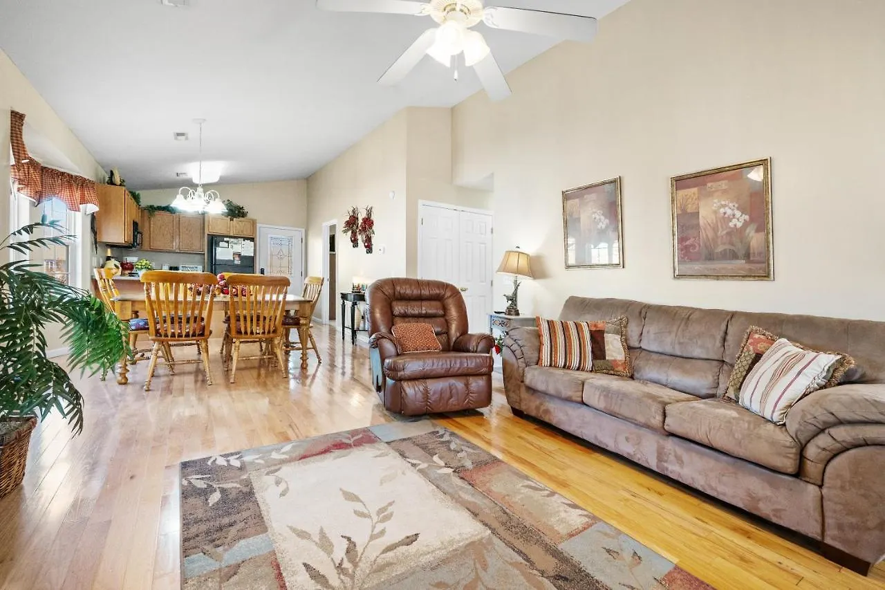 River Breeze, Wifi, 1089 Free Tickets Each Paid Day, Dollywood And Holiday home Pigeon Forge