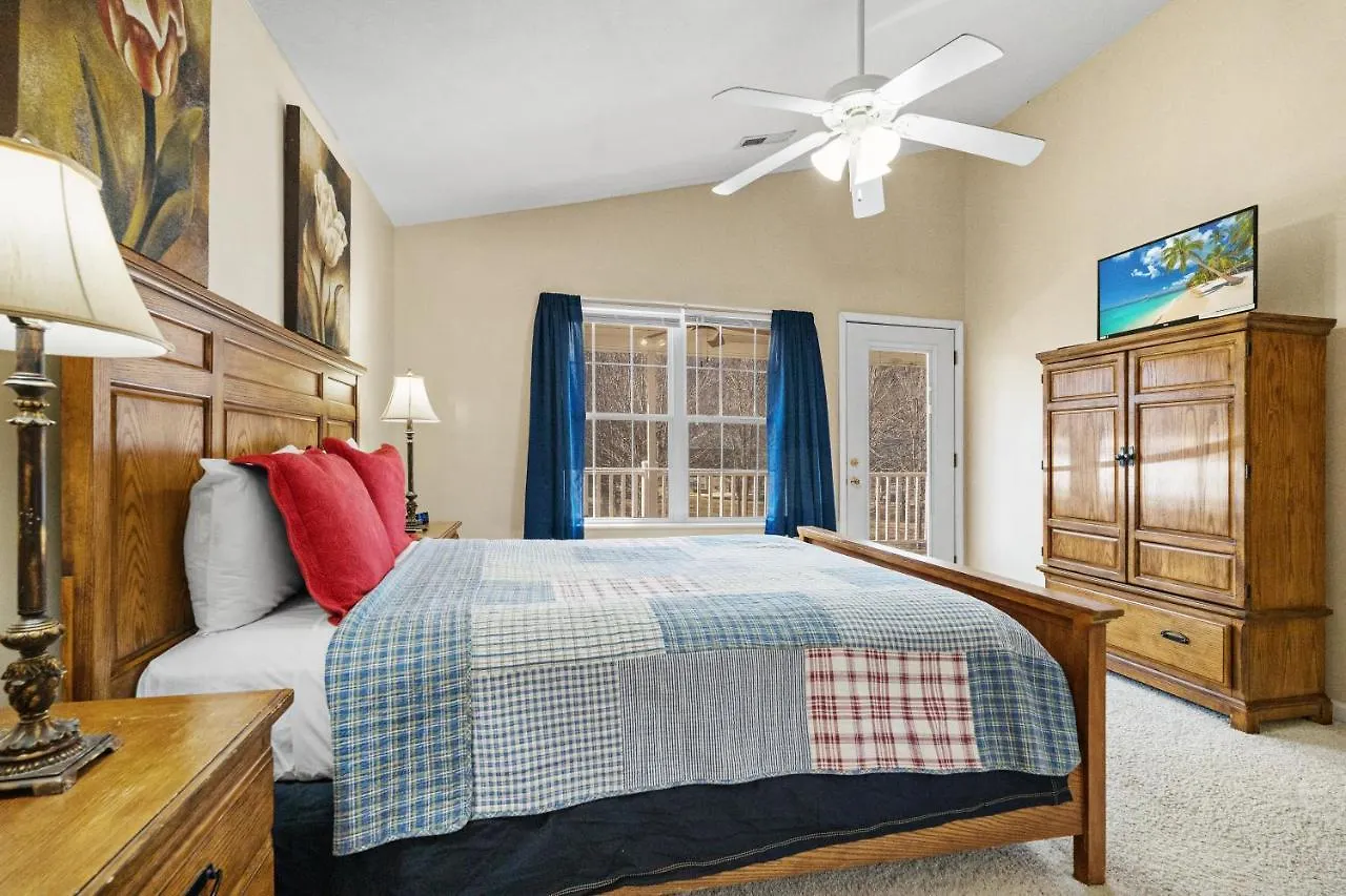 River Breeze, Wifi, 1089 Free Tickets Each Paid Day, Dollywood And Holiday home *
