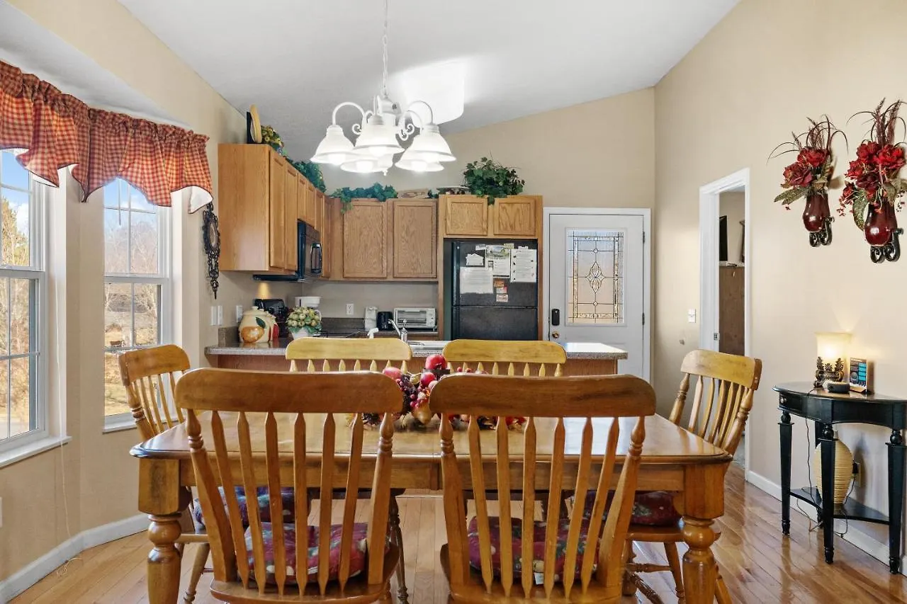 River Breeze, Wifi, 1089 Free Tickets Each Paid Day, Dollywood And Holiday home *