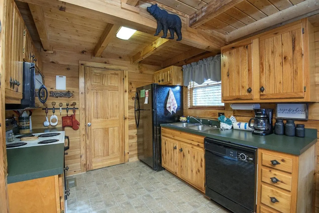 Er103 - Knotty Pine Great Location - Close To Town! Holiday home Pigeon Forge