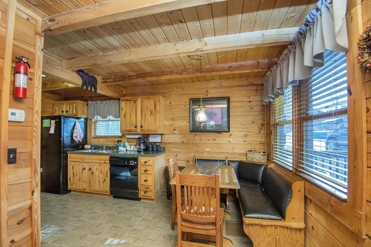 Er103 - Knotty Pine Great Location - Close To Town! Pigeon Forge