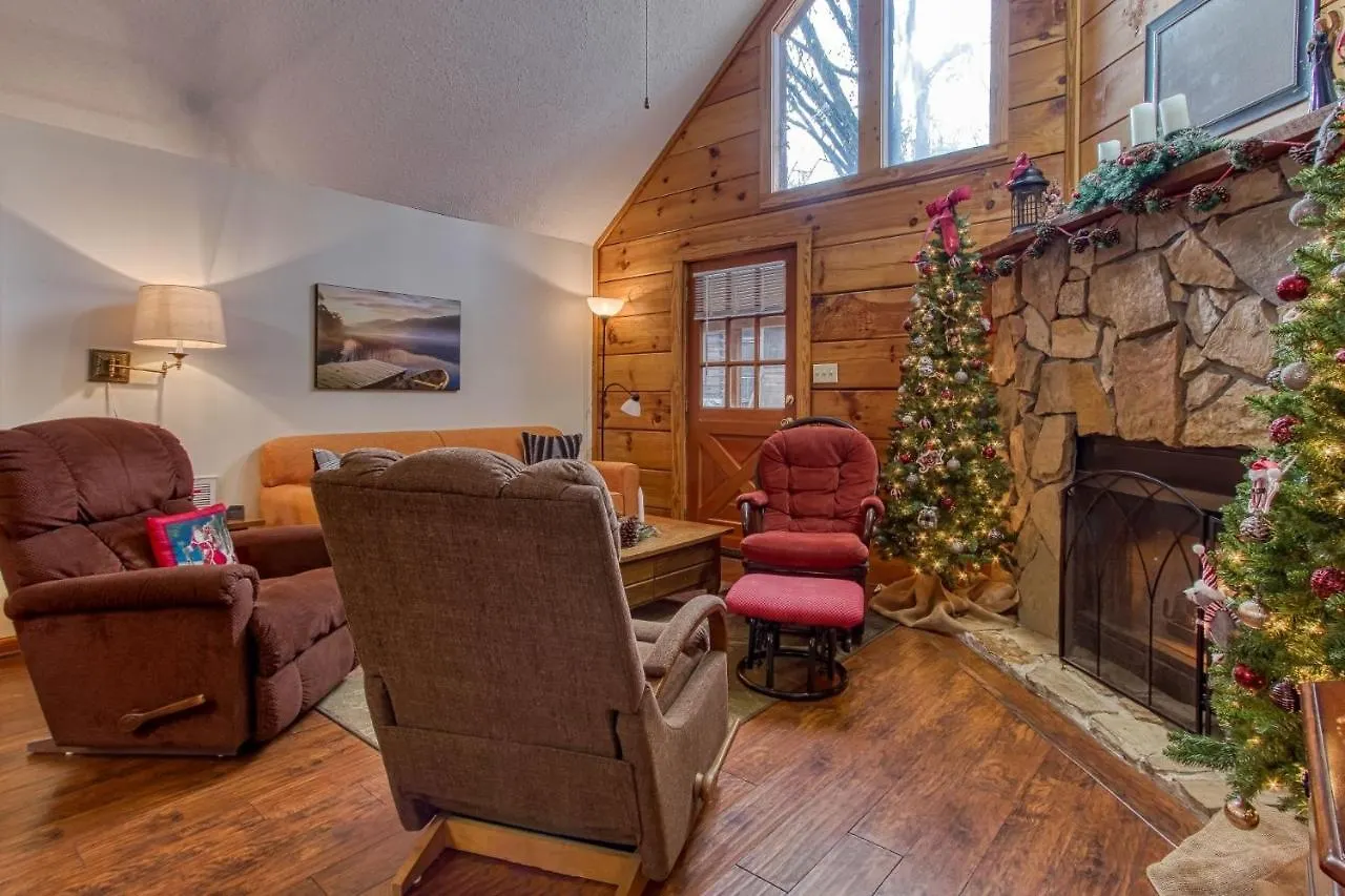 Er46 - Cherith Brook - Great Location, Just Across From Swimming Pool! *