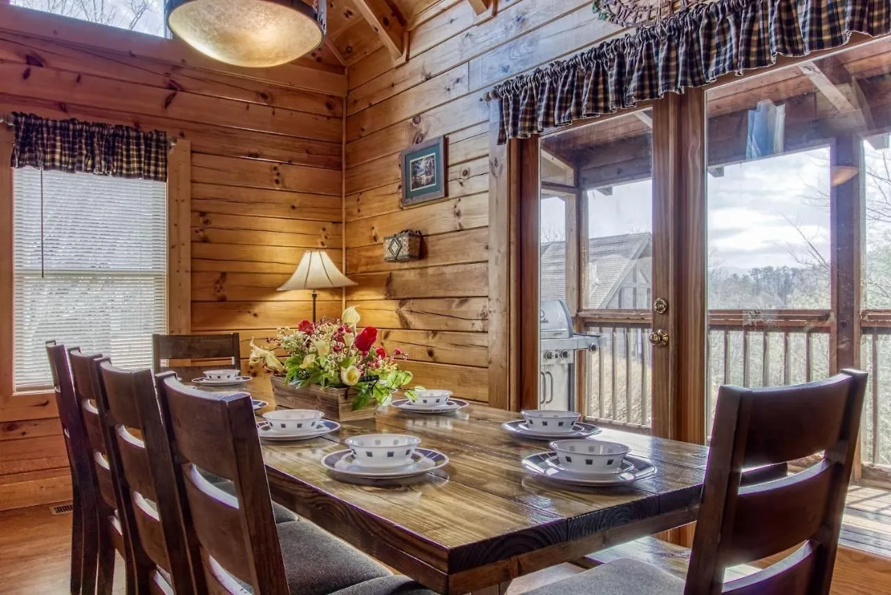 Er6 - On Eagles' Wings - Great Location, Close To The Action! Holiday home *