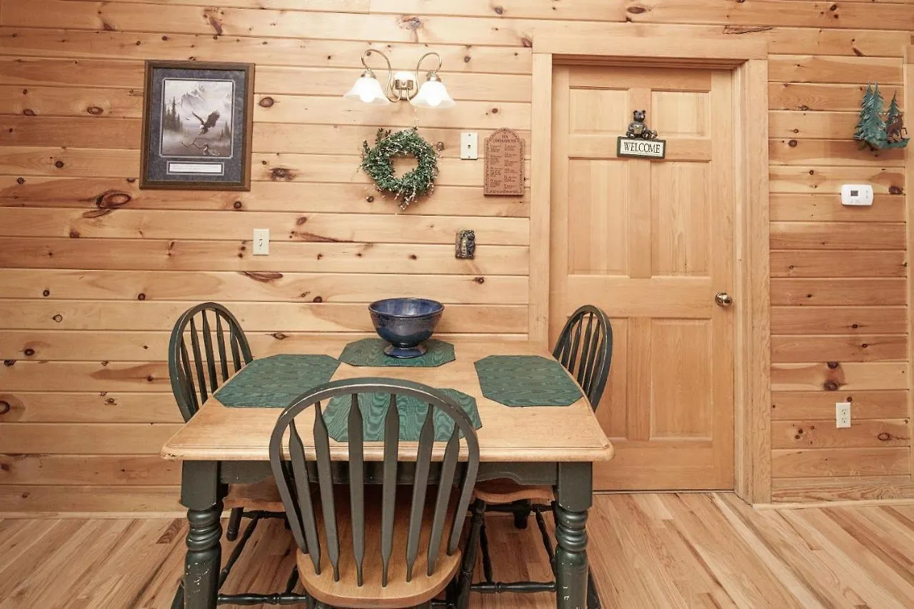 Er38b - Grandma's Hideaway - Great Location! Close To Town Holiday home
