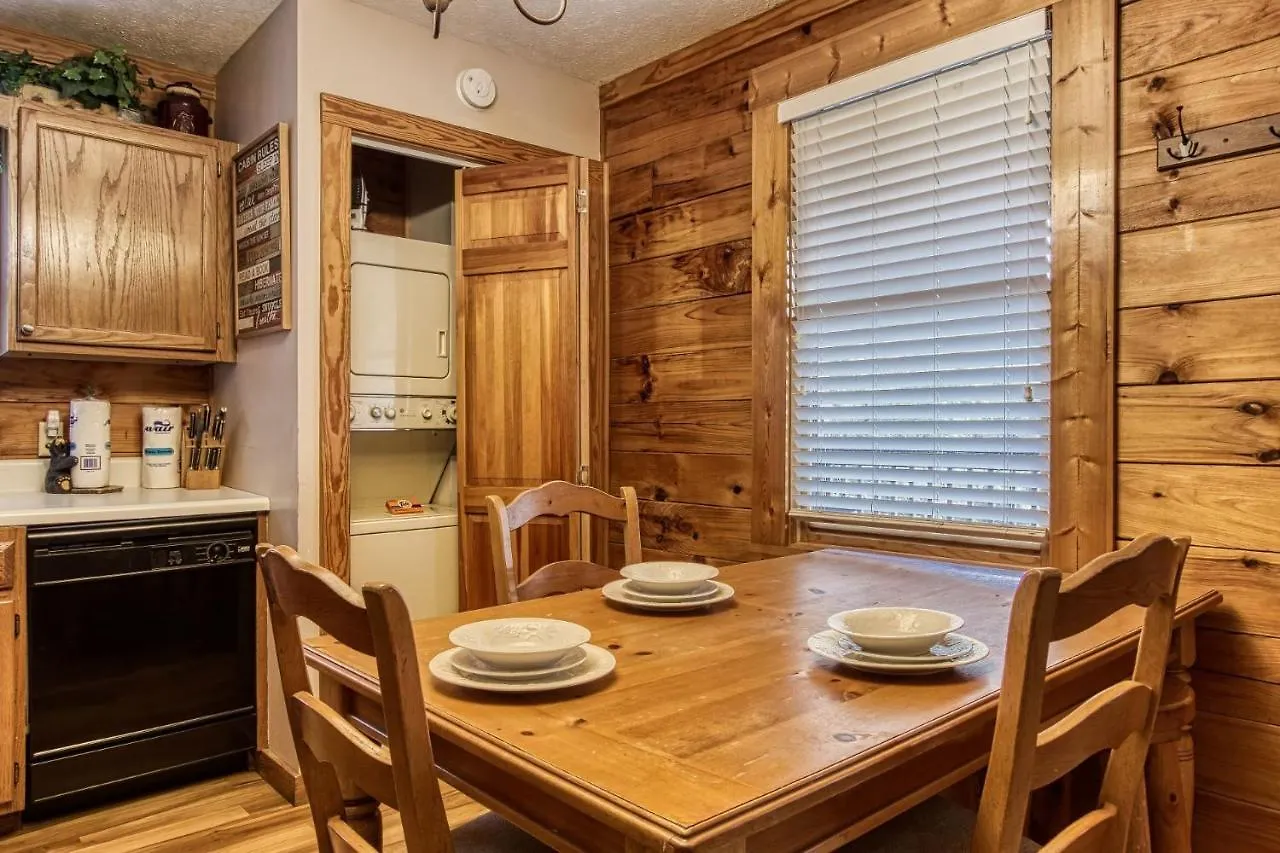 Er15 - A Bears Life Great Location - Close To Town! * Pigeon Forge