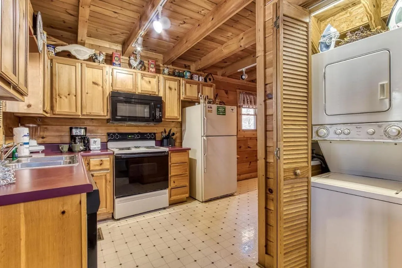 Holiday home Er84 - Serenity Summit - Great Location, Close To The Action! *