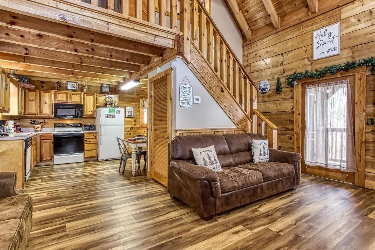 Er83 - Savage Loft - Your Close To The Action Getaway Holiday home
